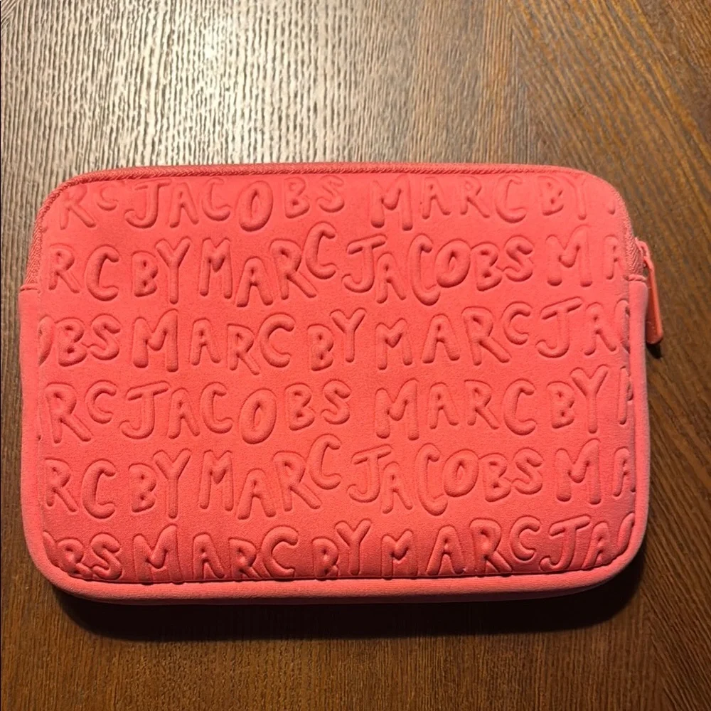Marc Jacobs Coral Tablet Sleeve